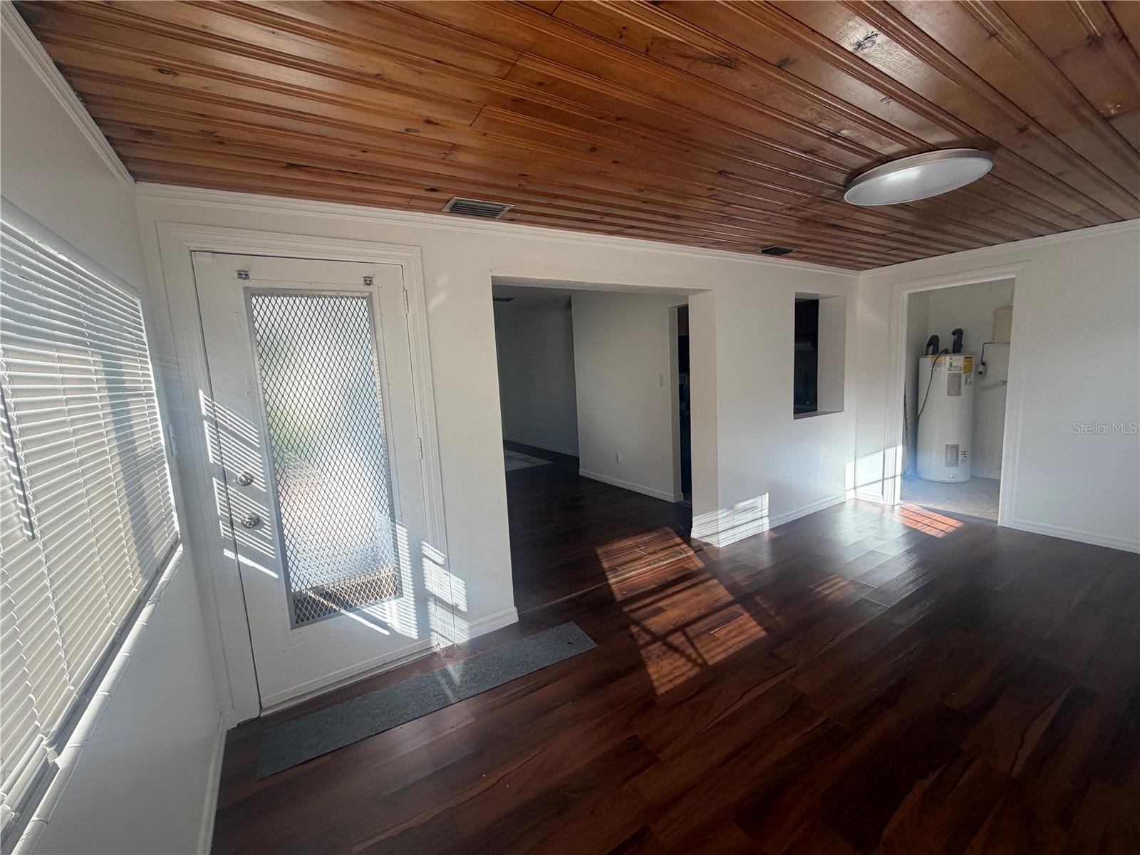 Residential Lease in TAMPA 4