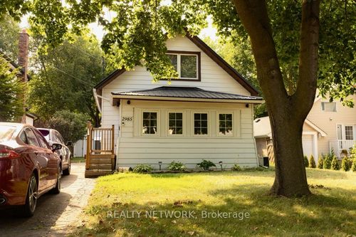 2985 Portage Rd, Niagara Falls, ON, L2J2J6 | Card Image