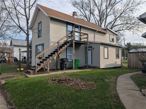 722 John St, Coshocton, OH, 43812-2543 | Card Image