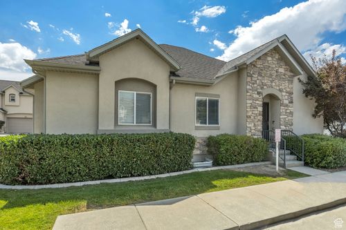 1589 W Wyngate Park Dr, South Jordan, UT, 84095-8417 | Card Image