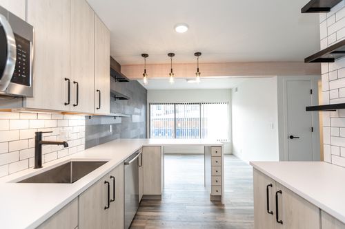 apt-205-2124 Pauline Blvd, Ann Arbor, MI, 48103-5170 | Card Image