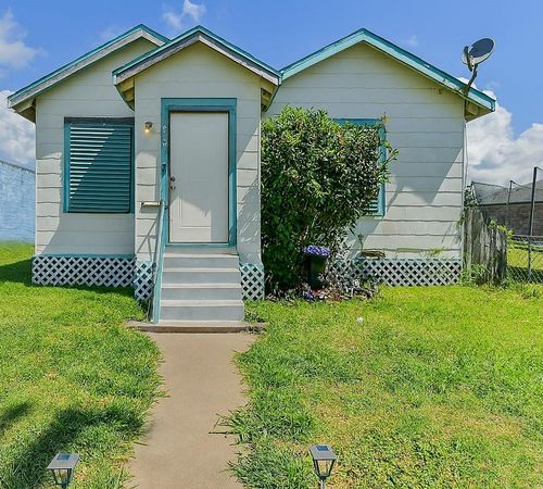 5220 Avenue K, Galveston, TX, 77551-4539 | Card Image