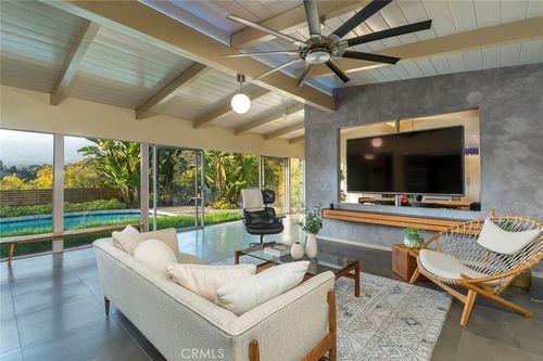 2770 Mira Vista Dr, Glendale, CA, 91208-2225 | Card Image
