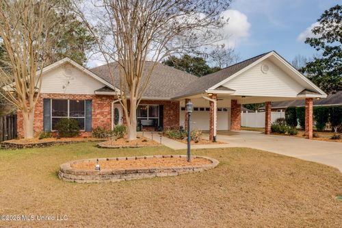 6423 Iona Street, Diamondhead, MS, 39525 | Card Image