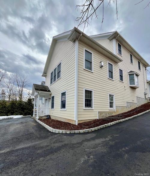 1-59 South St, Warwick, NY, 10990-1622 | Card Image