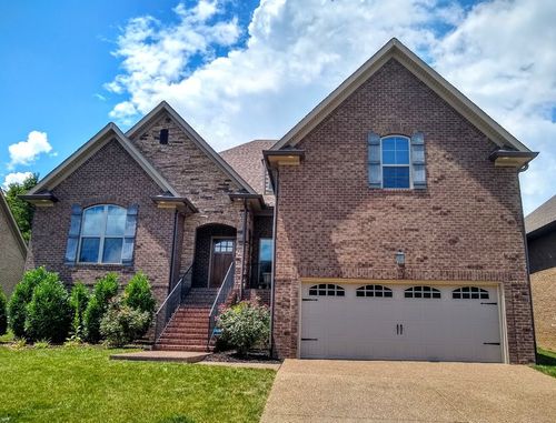 119 Stark Knob Rd, Hendersonville, TN, 37075-3932 | Card Image