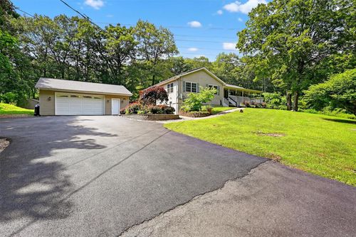60 Jessup Ln, Stony Point, NY, 10980-3502 | Card Image