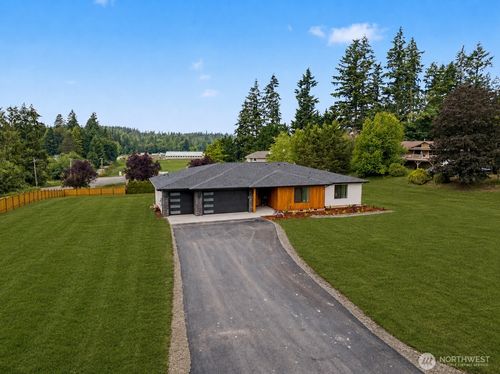 38383 238th Ave Se, Enumclaw, WA, 98022-6877 | Card Image