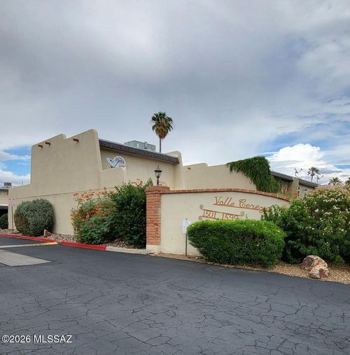 1521 E Prince Road, Tucson, AZ, 85719 | Card Image