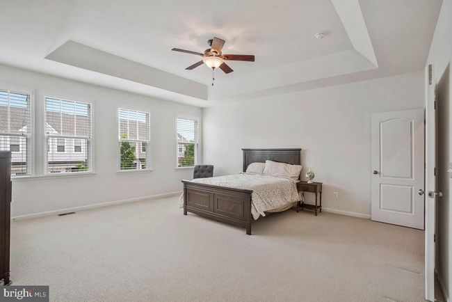 42523 Benfold Sq, Townhouse with 3 bedrooms, 3 bathrooms and null parking in BRAMBLETON VA | Image 11