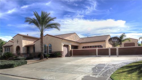 923 Union St, Beaumont, CA, 92223 | Card Image