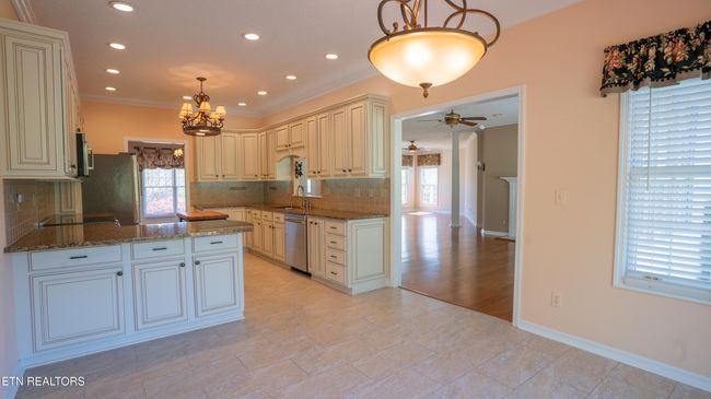304 Chuniloti Cir, House other with 3 bedrooms, 3 bathrooms and null parking in Loudon TN | Image 28