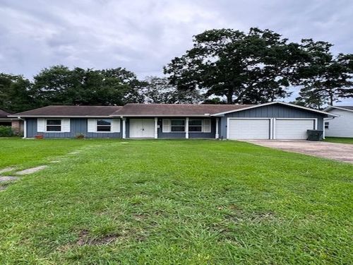 1755 Bandera Dr, Beaumont, TX, 77706-2707 | Card Image