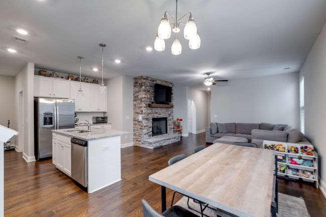 907 Nance Ln, House other with 4 bedrooms, 3 bathrooms and 4 parking in Lebanon TN | Image 11