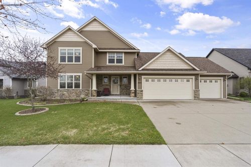 3007 Gardenia Drive, LITTLE CHUTE, WI, 54140 | Card Image