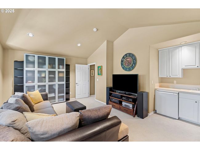 3486 Chaparrel Loop, House attached with 4 bedrooms, 4 bathrooms and 2 parking in West Linn OR | Image 31