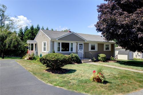 114 Redwood Road, Portsmouth, RI, 02871 | Card Image
