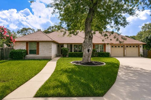 16200 Silver Spur, San Antonio, TX, 78232-2738 | Card Image