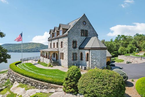 1 St Marys Convent, Peekskill, NY, 10566-2170 | Card Image