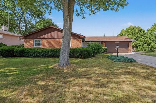 4300 Clement Drive, Saginaw Charter Township, MI, 48603 | Card Image