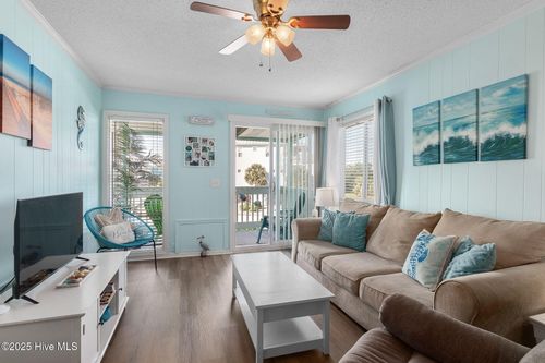 301 Commerce Way, Atlantic Beach, NC, 28512-0120 | Card Image