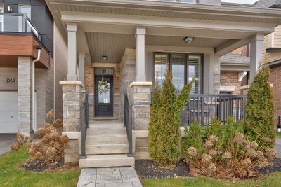 3272 Cloise Way, House other with 4 bedrooms, 4 bathrooms and 2 parking in Oakville ON | Image 2