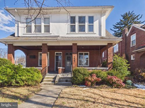 2447 N 2nd St, HARRISBURG, PA, 17110-1105 | Card Image