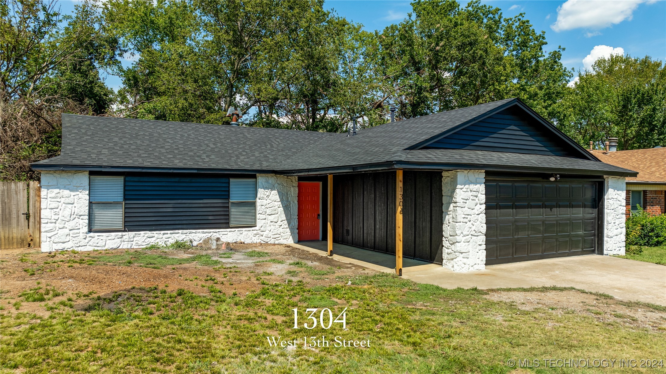 13th St, Claremore, OK 74017