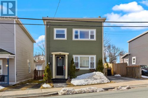 69 Golf Ave, St. John's, NL, A1C5C5 | Card Image