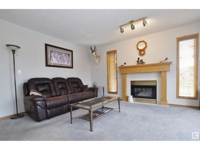 5603 45 St, House other with 4 bedrooms, 3 bathrooms and 6 parking in Lamont AB | Image 3