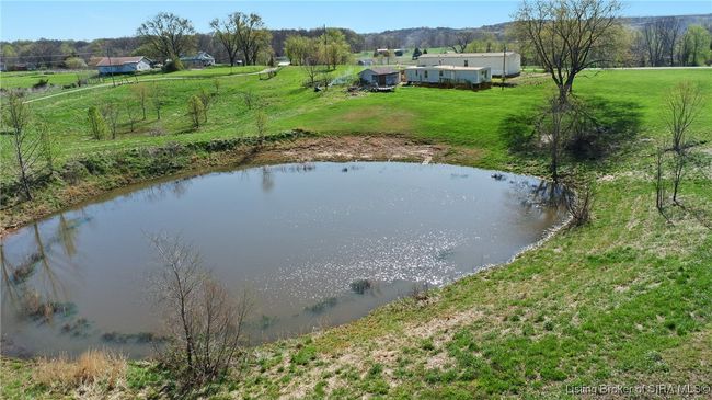 9409 S Horners Chapel Rd, Home with 3 bedrooms, 2 bathrooms and null parking in Pekin IN | Image 31