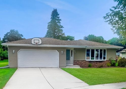 2404 N 31st St, Sheboygan, WI, 53083 | Card Image