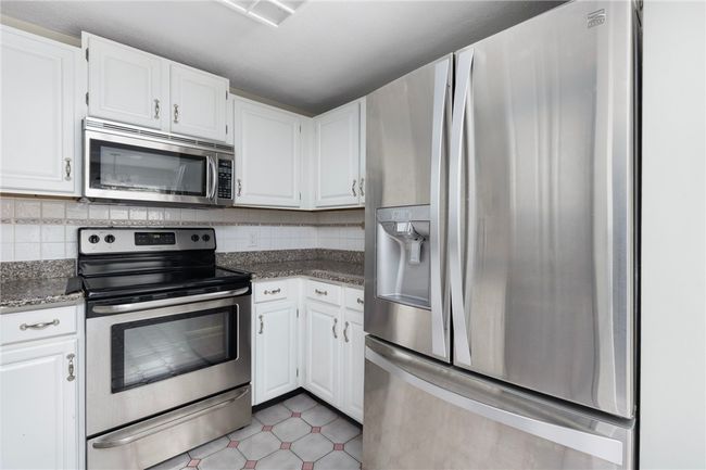 A - 26 Pheasant Run, Condo with 2 bedrooms, 2 bathrooms and 2 parking in Smithfield RI | Image 9