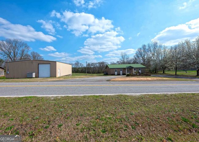 6584 Nowhere Rd, Home with 0 bedrooms, 0 bathrooms and null parking in hull GA | Image 9