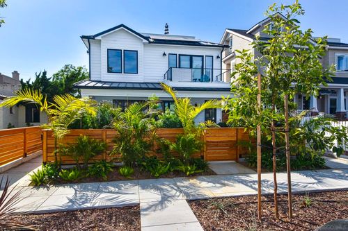 924 D Ave, Coronado, CA, 92118-2506 | Card Image