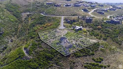 16a-3092 Crosstie Ct, Park City, UT, 84098-4917 | Card Image