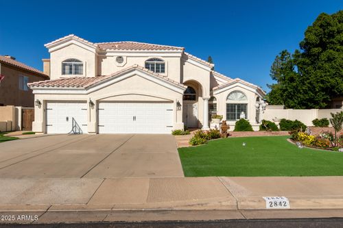 2842 E Fox St, Mesa, AZ, 85213-5439 | Card Image