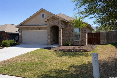 6230 Hazel Valley St, San Antonio, TX, 78242-2043 | Card Image