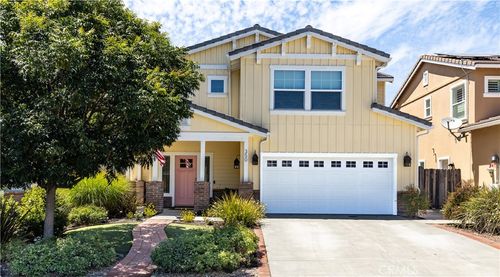 350 Lily Pad Ln, Templeton, CA, 93465-5065 | Card Image