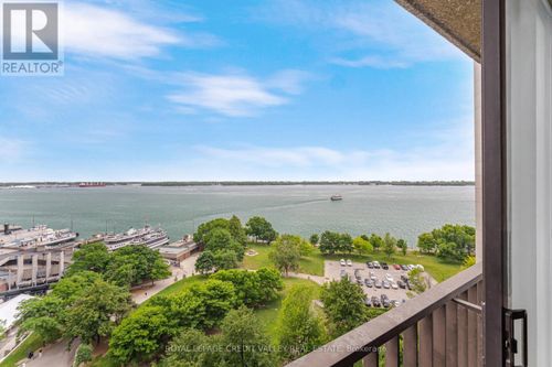 1421-33 Harbour Sq, Toronto, ON, M5J2G2 | Card Image
