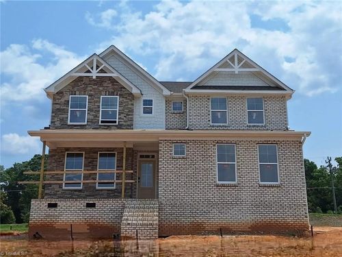 7908 E Gander Ct, Greensboro, NC, 27455-8429 | Card Image
