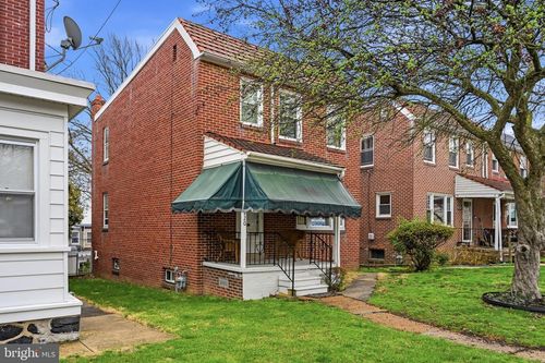 720 S Broom St, WILMINGTON, DE, 19805-4243 | Card Image