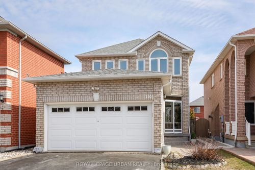 1505 Garland Cres, Pickering, ON, L1V7B3 | Card Image