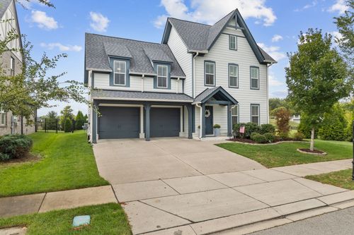 5001 Ryecroft Ln, Franklin, TN, 37064-1705 | Card Image
