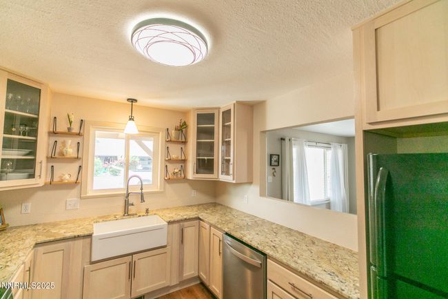 360 Ruby St, House other with 3 bedrooms, 2 bathrooms and 1 parking in Fernley NV | Image 16