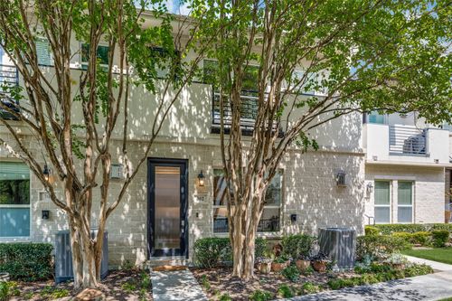 unit-302-7333 Valley View Ln, Dallas, TX, 75240-5504 | Card Image