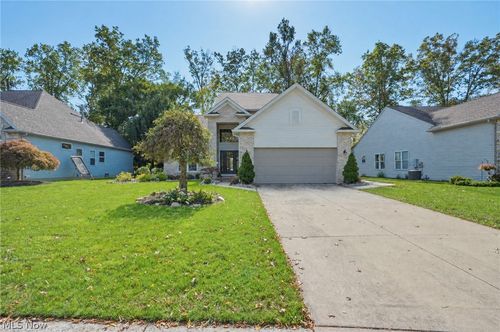 32925 Titus Hill Ln, Avon Lake, OH, 44012-2372 | Card Image