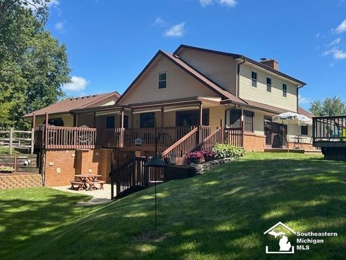 3251 Shelton Dr, Lambertville, MI, 48144-9604 | Card Image