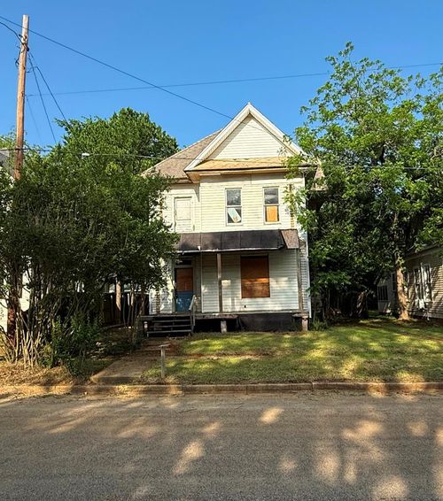 610 May St, Palestine, TX, 75801-3542 | Card Image