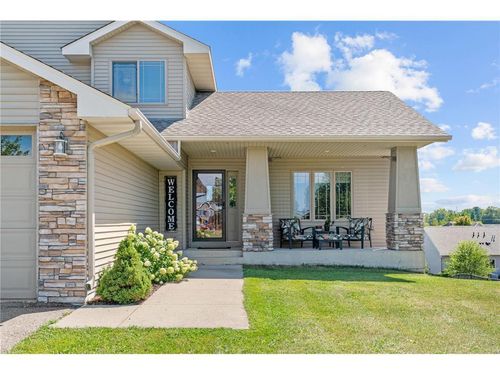 930 Aspen . Circle, Watertown, MN, 55388 | Card Image